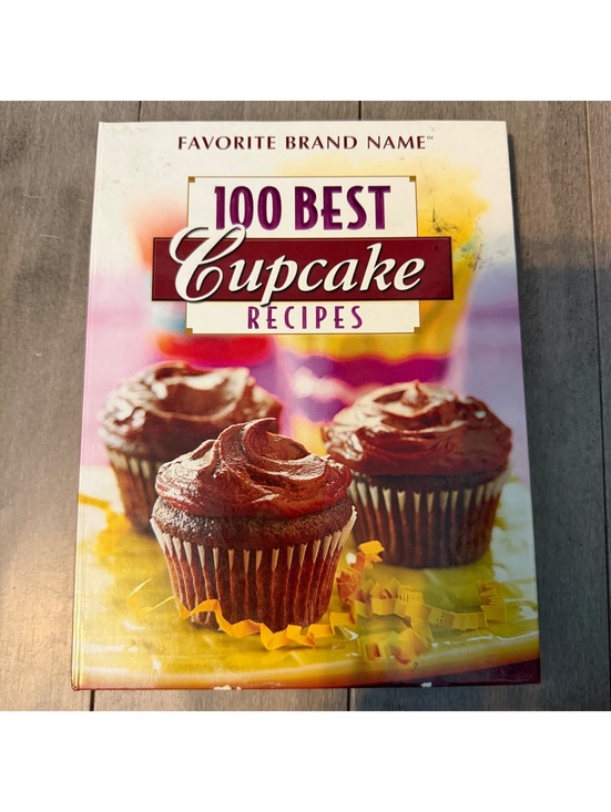 Other - 100 Best Cupcake Recipes Cookbook